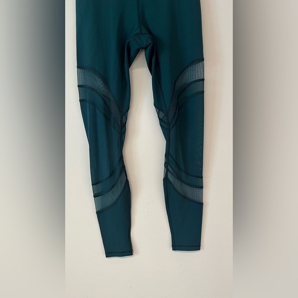 Lululemon Women's Size 6 Seek The Heat Tight Mesh Leggings 28" Green Jasper - Picture 7 of 13
